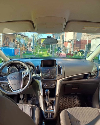 Opel Zafira cena 30900 przebieg: 212000, rok produkcji 2013 z Jaworzno małe 46